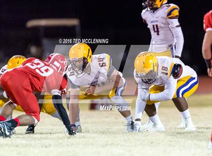 Thumbnail 2 in Dumas vs. Dardanelle (AHSAA 4A 2nd round) photogallery.