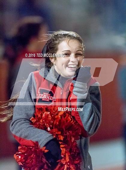 Thumbnail 3 in Dumas vs. Dardanelle (AHSAA 4A 2nd round) photogallery.