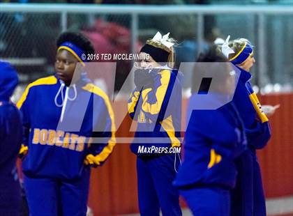Thumbnail 2 in Dumas vs. Dardanelle (AHSAA 4A 2nd round) photogallery.
