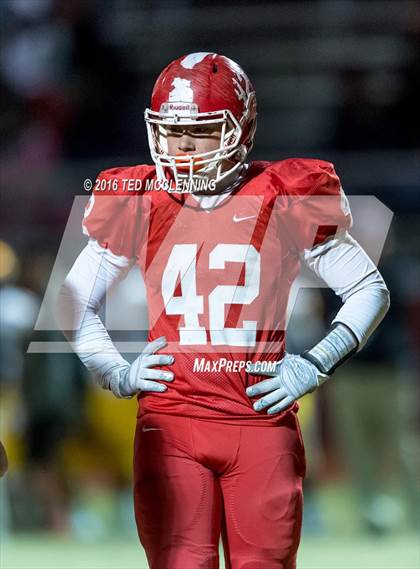 Thumbnail 2 in Dumas vs. Dardanelle (AHSAA 4A 2nd round) photogallery.