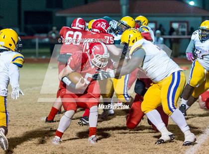 Thumbnail 2 in Dumas vs. Dardanelle (AHSAA 4A 2nd round) photogallery.
