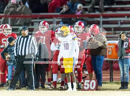 Thumbnail 1 in Dumas vs. Dardanelle (AHSAA 4A 2nd round) photogallery.