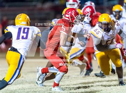 Thumbnail 2 in Dumas vs. Dardanelle (AHSAA 4A 2nd round) photogallery.