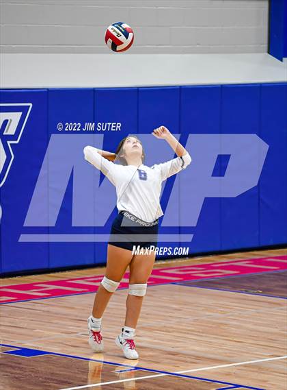 Thumbnail 2 in Brazos Christian vs Reicher Catholic photogallery.