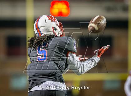 Thumbnail 1 in Our Lady of Good Counsel vs. DeMatha (WCAC Final) photogallery.