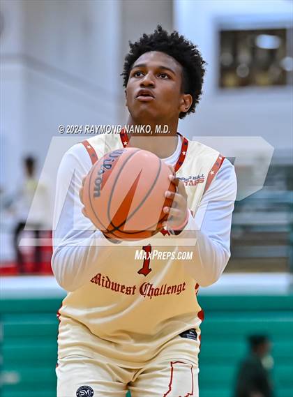 Thumbnail 2 in Indiana vs Illinois (Midwest All-Star Challenge) photogallery.