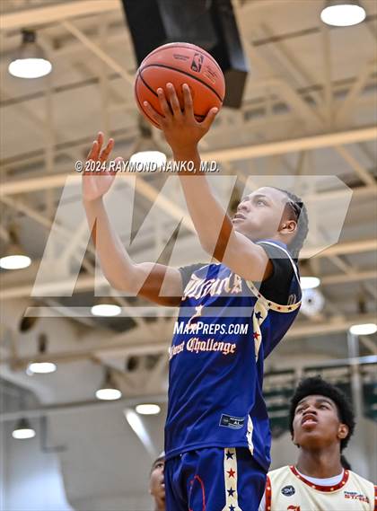 Thumbnail 2 in Indiana vs Illinois (Midwest All-Star Challenge) photogallery.