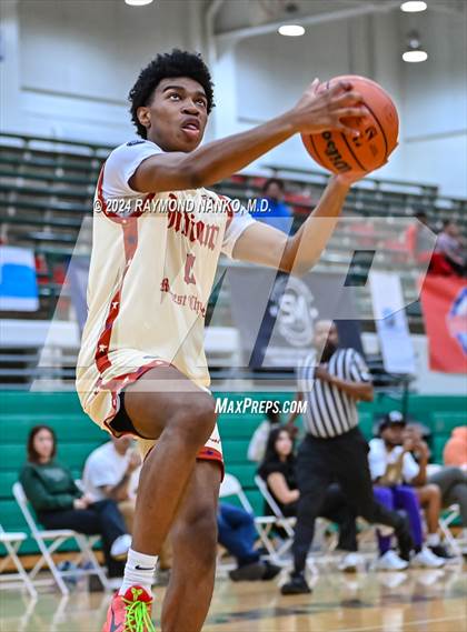 Thumbnail 3 in Indiana vs Illinois (Midwest All-Star Challenge) photogallery.