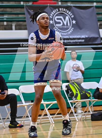 Thumbnail 2 in Indiana vs Illinois (Midwest All-Star Challenge) photogallery.