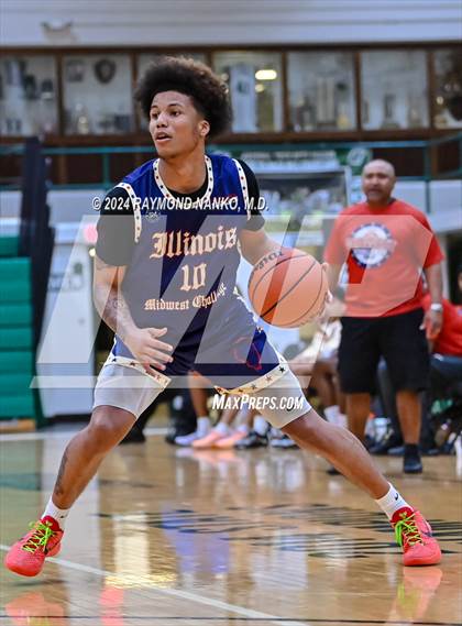 Thumbnail 2 in Indiana vs Illinois (Midwest All-Star Challenge) photogallery.