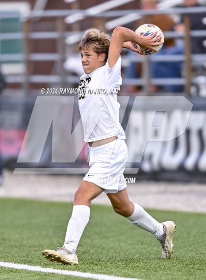 Thumbnail 2 in Delta @ Muncie Burris photogallery.