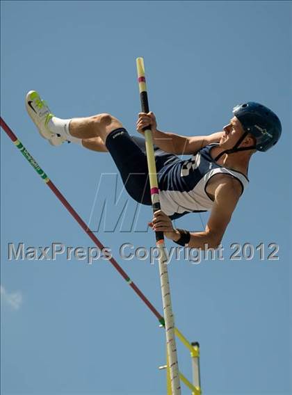 Thumbnail 3 in BYU Invitational photogallery.