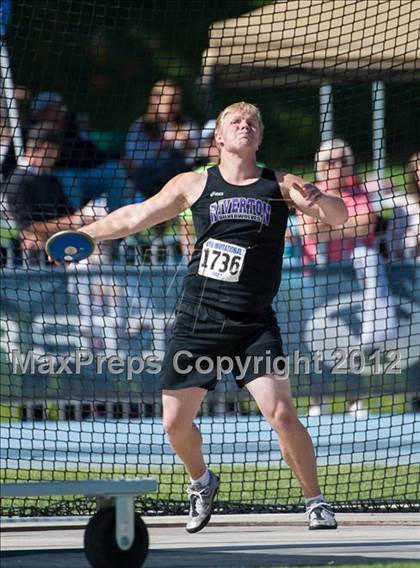 Thumbnail 2 in BYU Invitational photogallery.