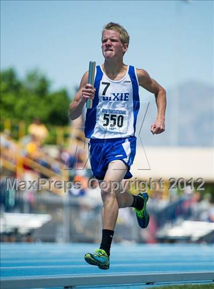 Thumbnail 2 in BYU Invitational photogallery.
