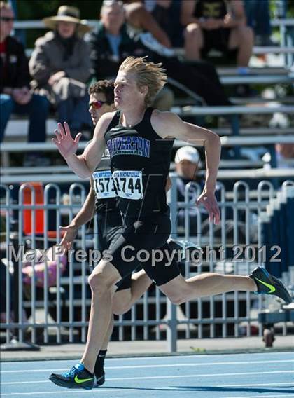 Thumbnail 3 in BYU Invitational photogallery.