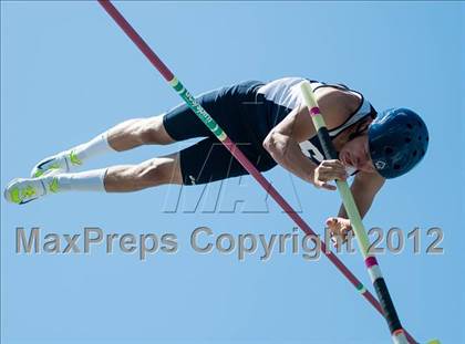 Thumbnail 2 in BYU Invitational photogallery.