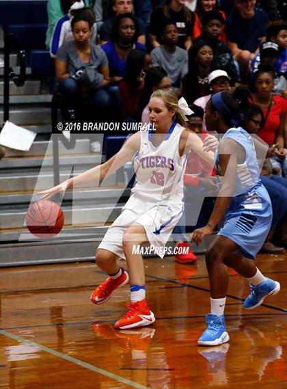 Thumbnail 2 in Calera @ Chilton County photogallery.