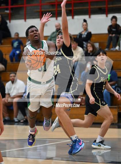 Thumbnail 2 in Chino Hills vs. Ontario Christian photogallery.