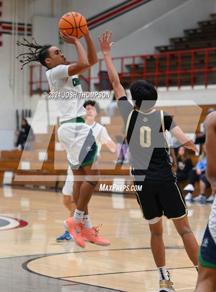 Thumbnail 2 in Chino Hills vs. Ontario Christian photogallery.