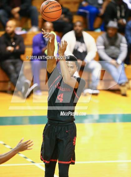 Thumbnail 1 in Southern Durham vs. Village Christian Academy (Hoops and Dreams) photogallery.