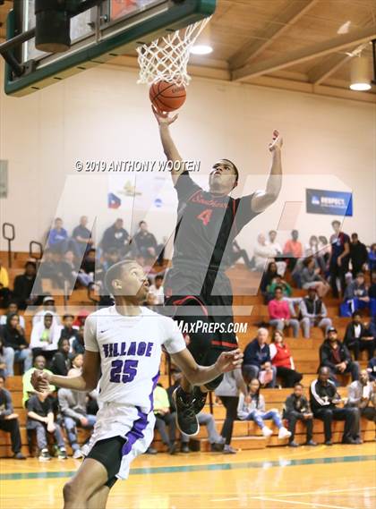 Thumbnail 2 in Southern Durham vs. Village Christian Academy (Hoops and Dreams) photogallery.