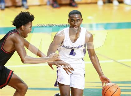 Thumbnail 2 in Southern Durham vs. Village Christian Academy (Hoops and Dreams) photogallery.
