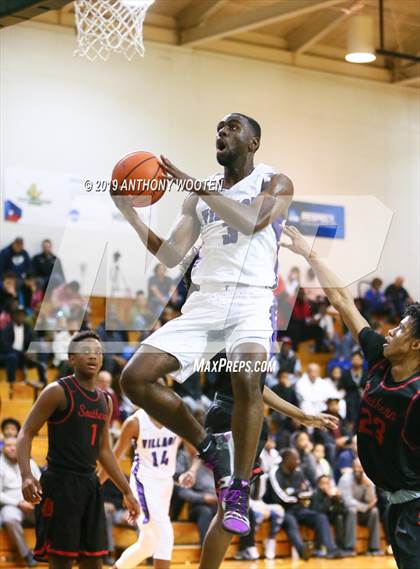 Thumbnail 3 in Southern Durham vs. Village Christian Academy (Hoops and Dreams) photogallery.