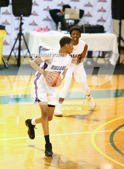 Thumbnail 1 in Southern Durham vs. Village Christian Academy (Hoops and Dreams) photogallery.
