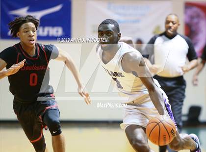 Thumbnail 1 in Southern Durham vs. Village Christian Academy (Hoops and Dreams) photogallery.