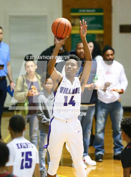 Thumbnail 2 in Southern Durham vs. Village Christian Academy (Hoops and Dreams) photogallery.