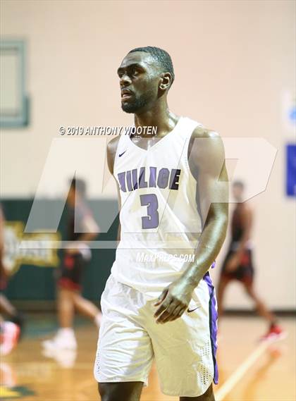 Thumbnail 2 in Southern Durham vs. Village Christian Academy (Hoops and Dreams) photogallery.