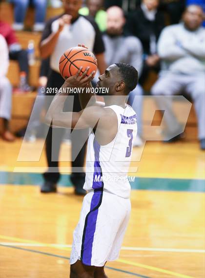 Thumbnail 2 in Southern Durham vs. Village Christian Academy (Hoops and Dreams) photogallery.