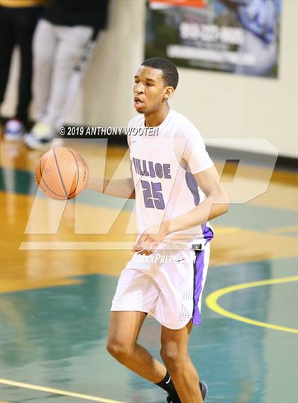 Thumbnail 1 in Southern Durham vs. Village Christian Academy (Hoops and Dreams) photogallery.