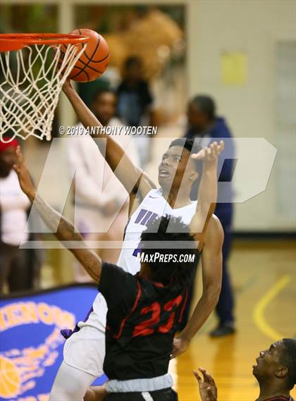 Thumbnail 1 in Southern Durham vs. Village Christian Academy (Hoops and Dreams) photogallery.