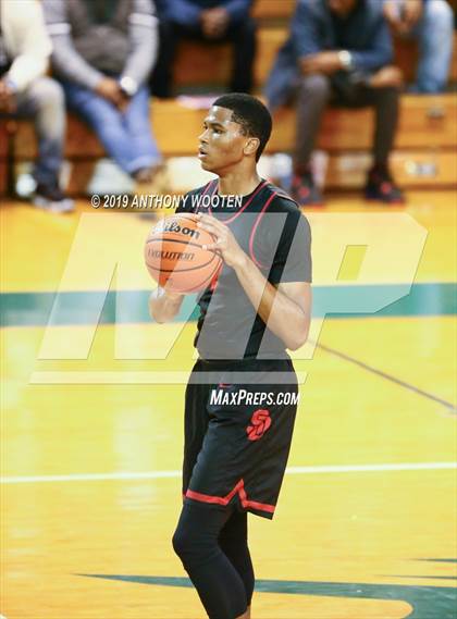 Thumbnail 3 in Southern Durham vs. Village Christian Academy (Hoops and Dreams) photogallery.