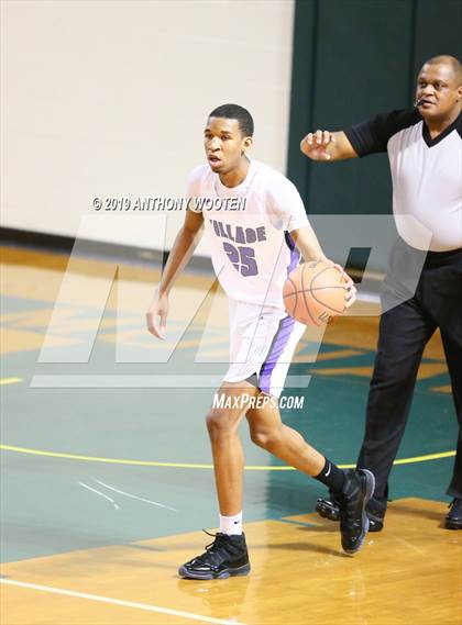Thumbnail 3 in Southern Durham vs. Village Christian Academy (Hoops and Dreams) photogallery.