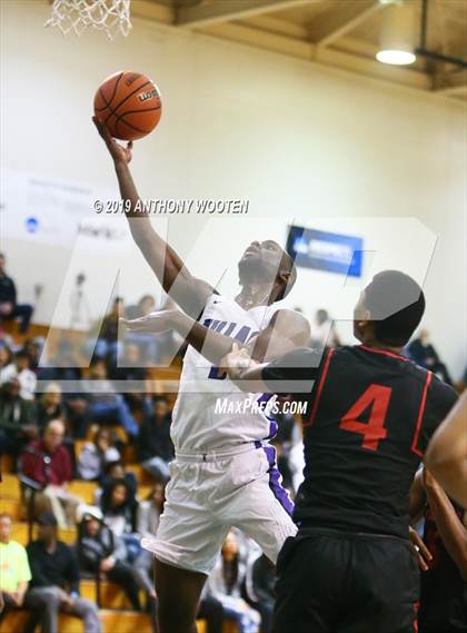 Thumbnail 3 in Southern Durham vs. Village Christian Academy (Hoops and Dreams) photogallery.