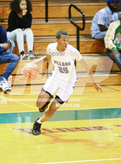 Thumbnail 3 in Southern Durham vs. Village Christian Academy (Hoops and Dreams) photogallery.