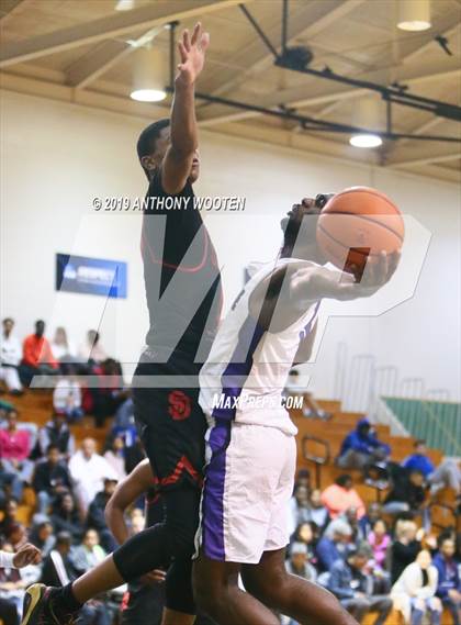 Thumbnail 1 in Southern Durham vs. Village Christian Academy (Hoops and Dreams) photogallery.