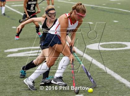 Thumbnail 2 in Thomas Worthington vs. Hathaway Brown photogallery.