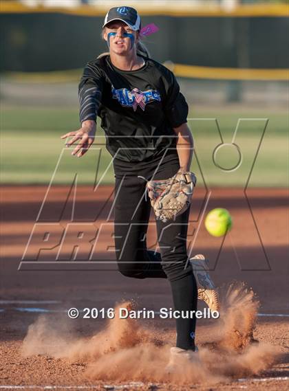 Thumbnail 3 in O'Connor vs. Chandler (AIA D1 Playoff) photogallery.