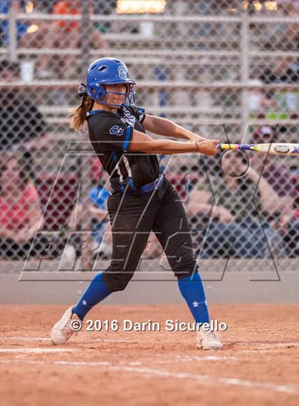 Thumbnail 2 in O'Connor vs. Chandler (AIA D1 Playoff) photogallery.