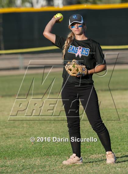 Thumbnail 2 in O'Connor vs. Chandler (AIA D1 Playoff) photogallery.