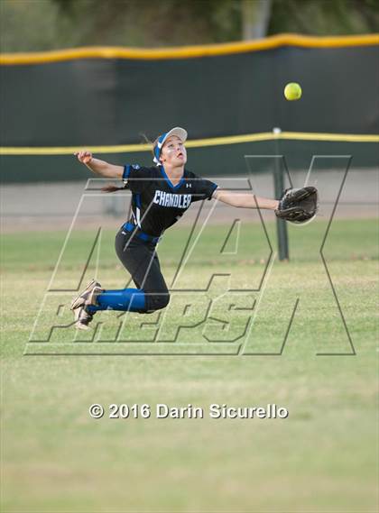 Thumbnail 3 in O'Connor vs. Chandler (AIA D1 Playoff) photogallery.