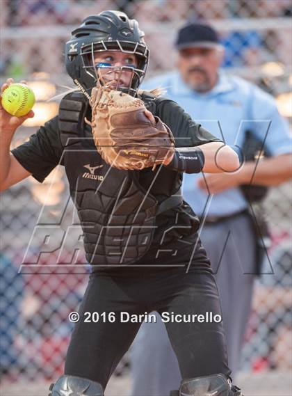 Thumbnail 1 in O'Connor vs. Chandler (AIA D1 Playoff) photogallery.