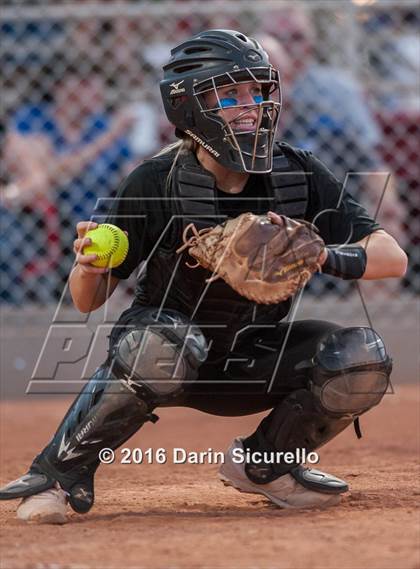 Thumbnail 3 in O'Connor vs. Chandler (AIA D1 Playoff) photogallery.