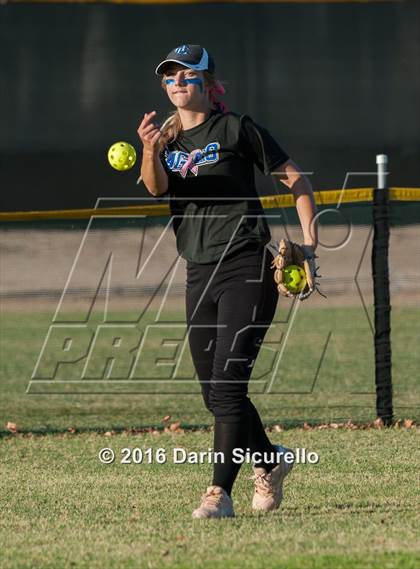 Thumbnail 1 in O'Connor vs. Chandler (AIA D1 Playoff) photogallery.
