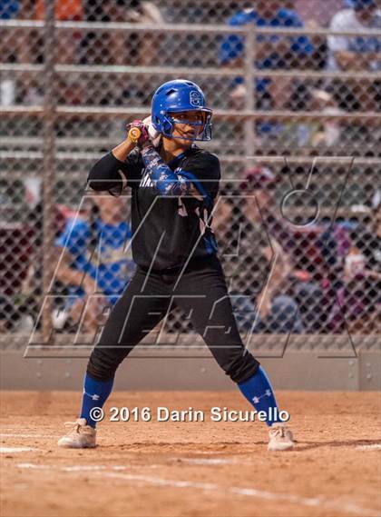 Thumbnail 2 in O'Connor vs. Chandler (AIA D1 Playoff) photogallery.