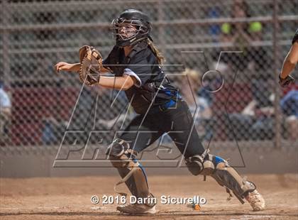 Thumbnail 2 in O'Connor vs. Chandler (AIA D1 Playoff) photogallery.