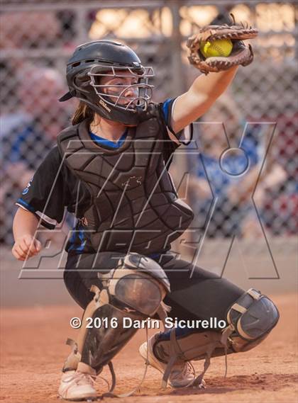 Thumbnail 3 in O'Connor vs. Chandler (AIA D1 Playoff) photogallery.